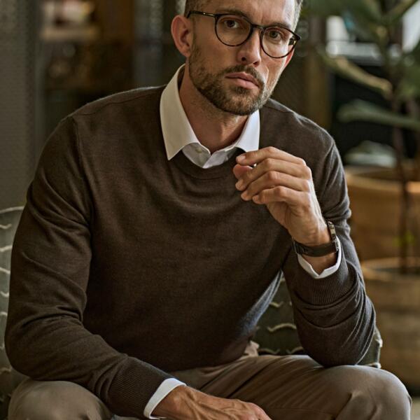 Men's Crew Neck Knitted Sweater Thumbnail