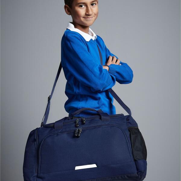 Academy Holdall Thumbnail