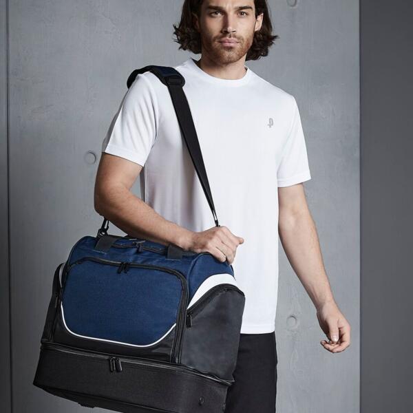 Pro Team Hardbase Holdall Thumbnail