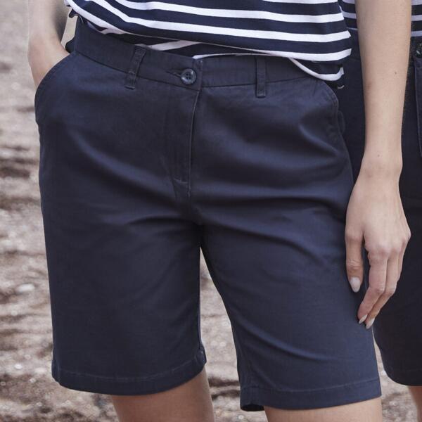 Women's stretch chino shorts Thumbnail